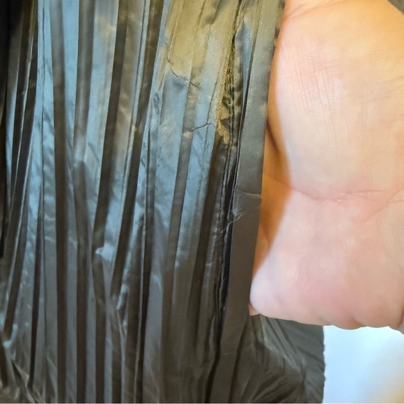 ADD Milano Women's Olive Green Pleated Lightweight Jacket - Picture 11 of 12